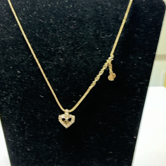 Authentic Cristian Dior Gold Heart Pendant Necklace - Picture 6 of 14
